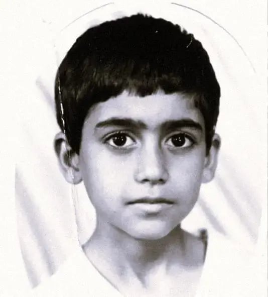 ISAAC CHILDHOOD (1)