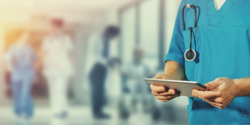 5 Healthcare Tech Trends To Embrace in 2022