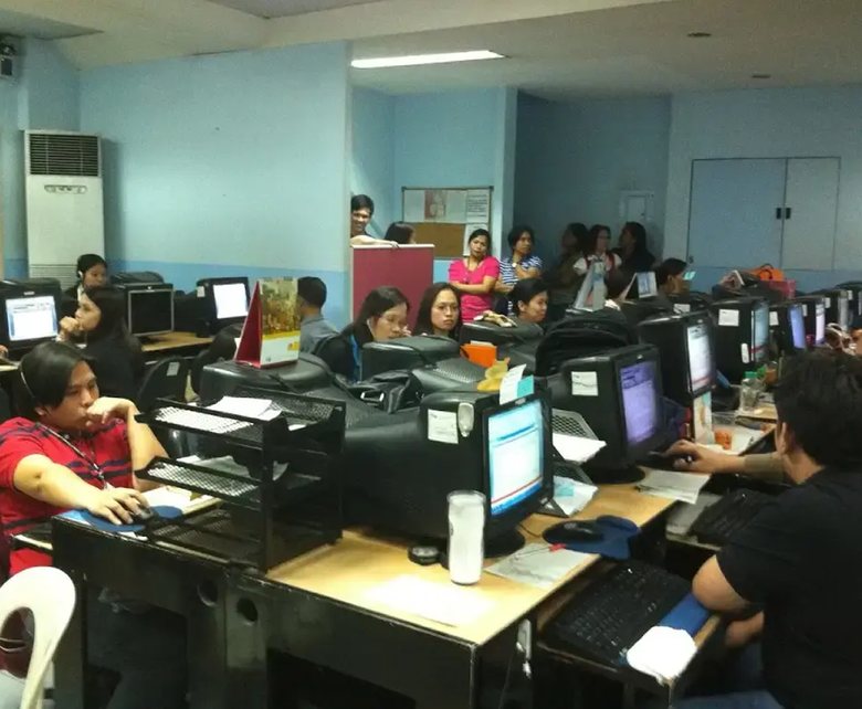 AbbaDox staff at work on the operations floor